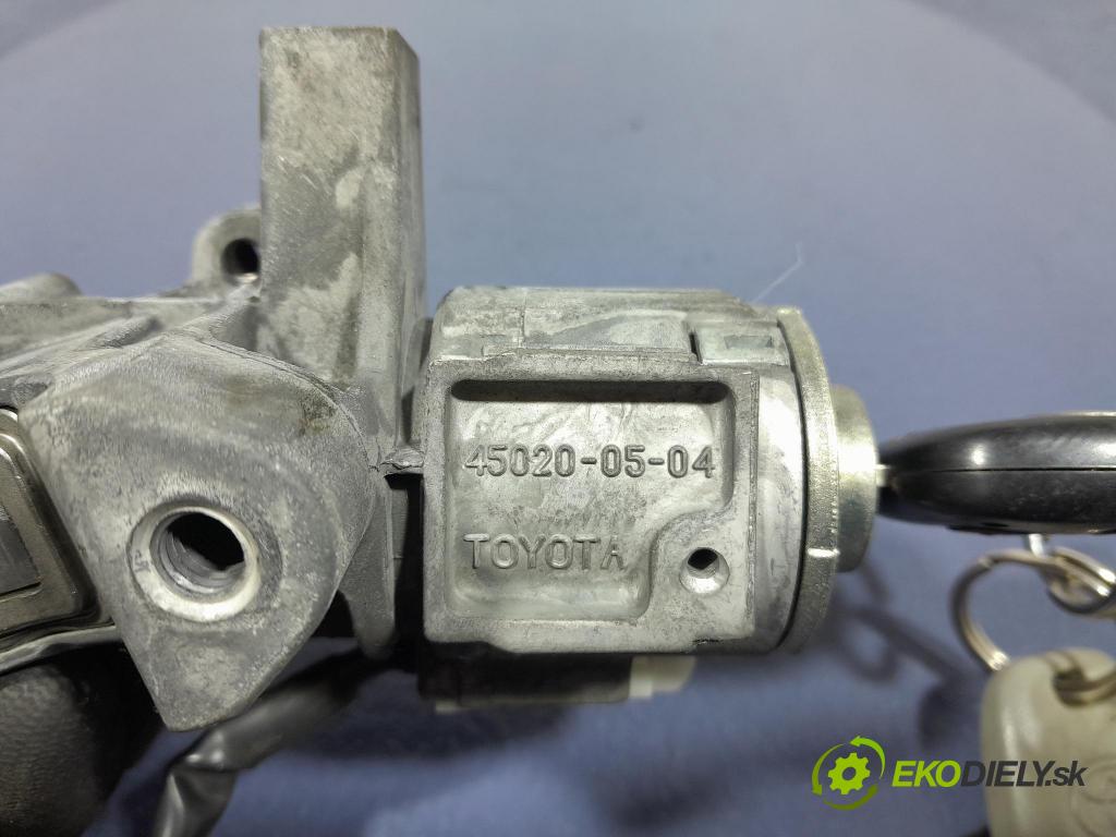 Toyota Avensis 2008 Spínač zapaľovania: 45020-05-04