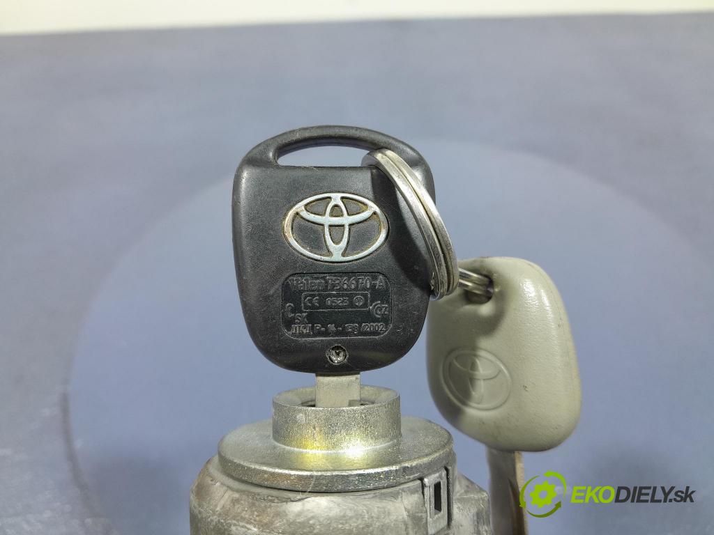 Toyota Avensis 2008 Spínač zapaľovania: 45020-05-04