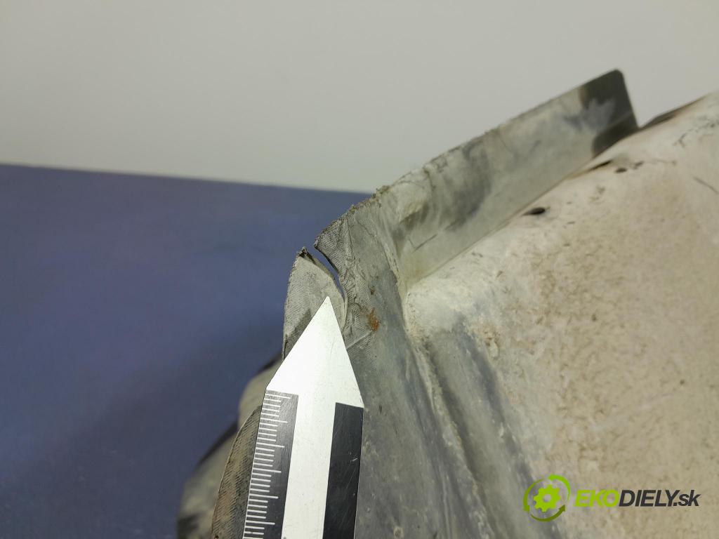 Toyota Avensis 2008 Blatník: Plastové: Predné 53875-05070