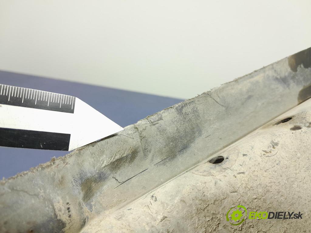 Toyota Avensis 2008 Blatník: Plastové: Predné 53875-05070