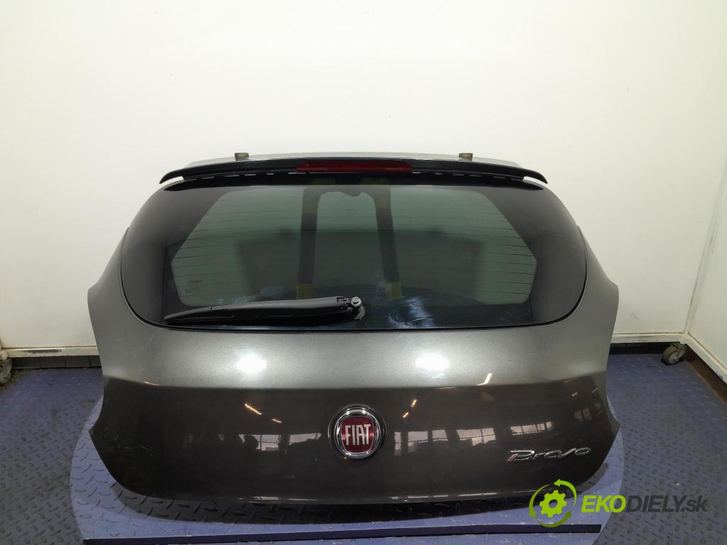Fiat Bravo 2008 zadna dveře kufra: kufra: