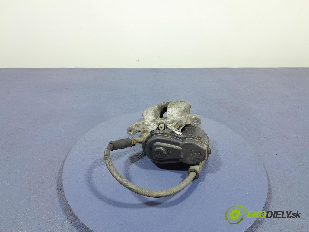 Mercedes A-klasa 2014 brzdič brzdový zad Vľavo: A2464232198