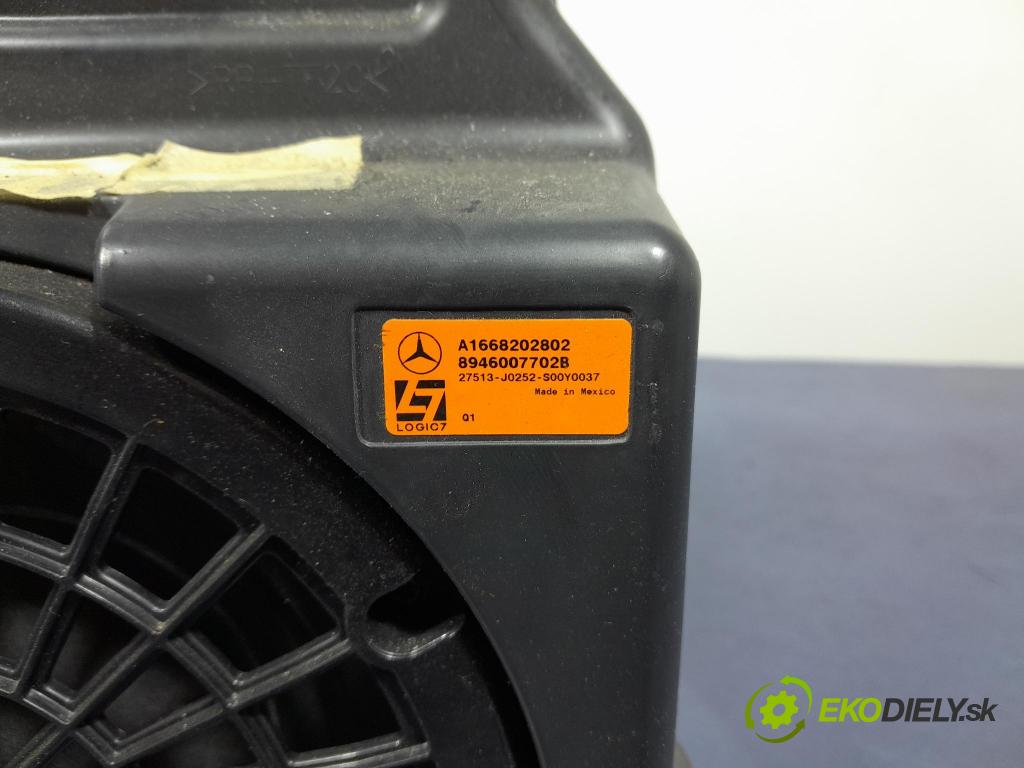 Mercedes GL 2014 Reproduktor / Subwoofer: A1668202802