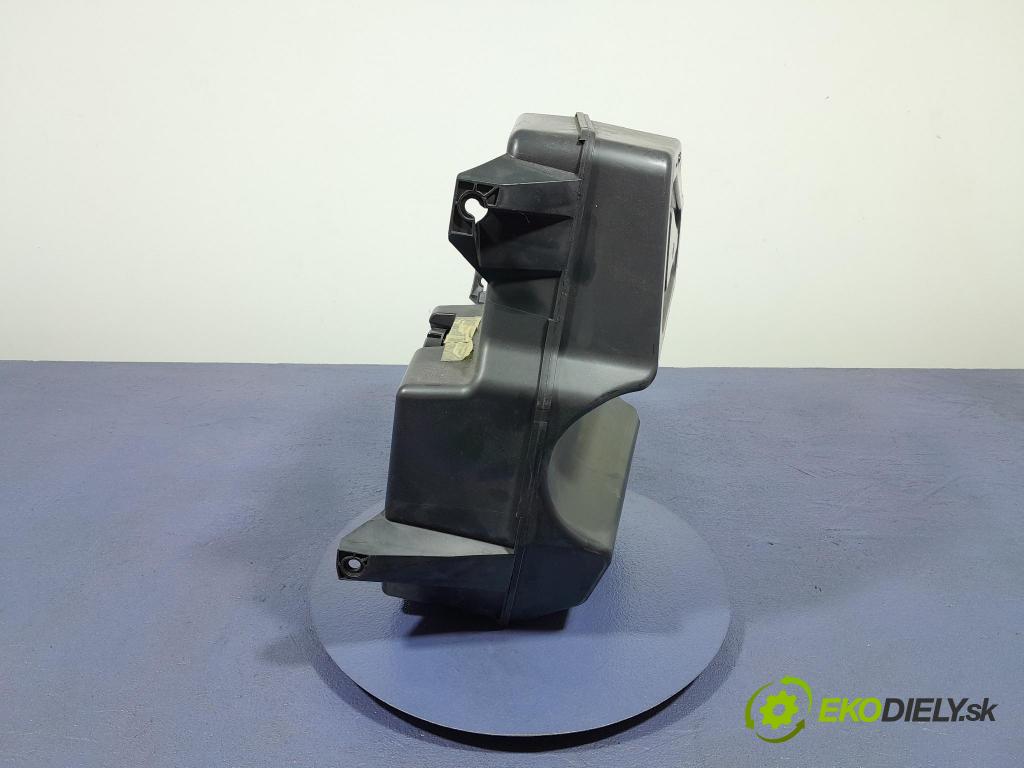 Mercedes GL 2014 Reproduktor / Subwoofer: A1668202802