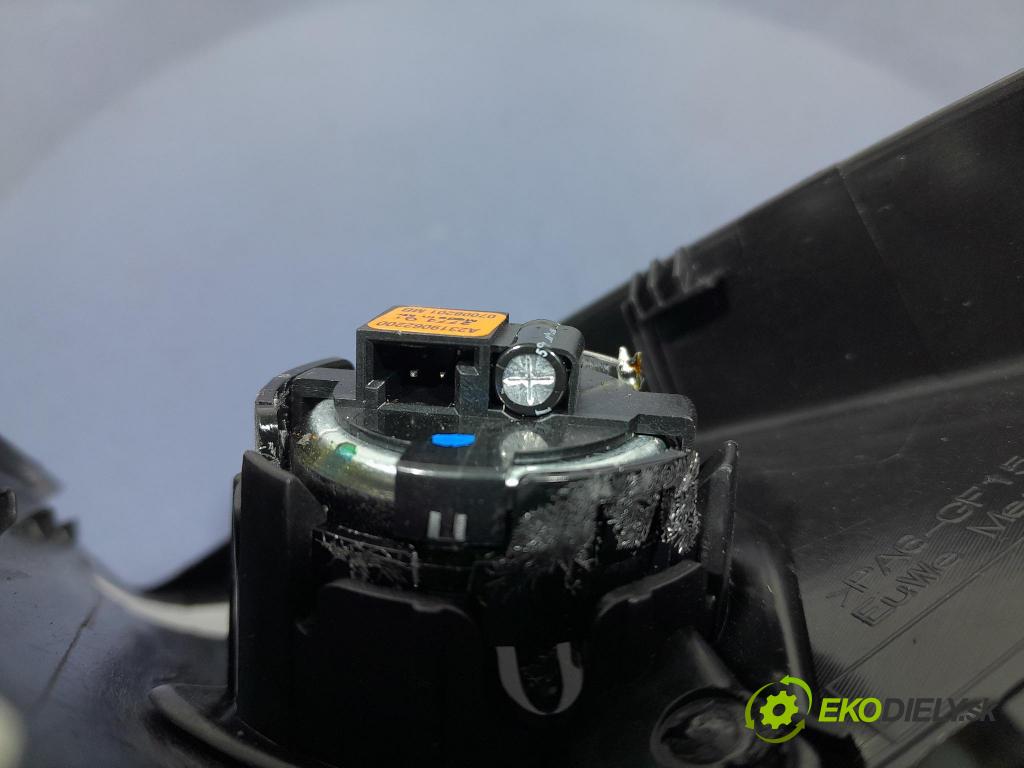 Mercedes GL 2014 Reproduktor / Subwoofer: A1667200444