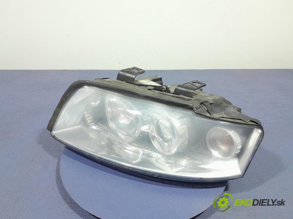 Audi A4 2004 Reflektor: Vľavo: