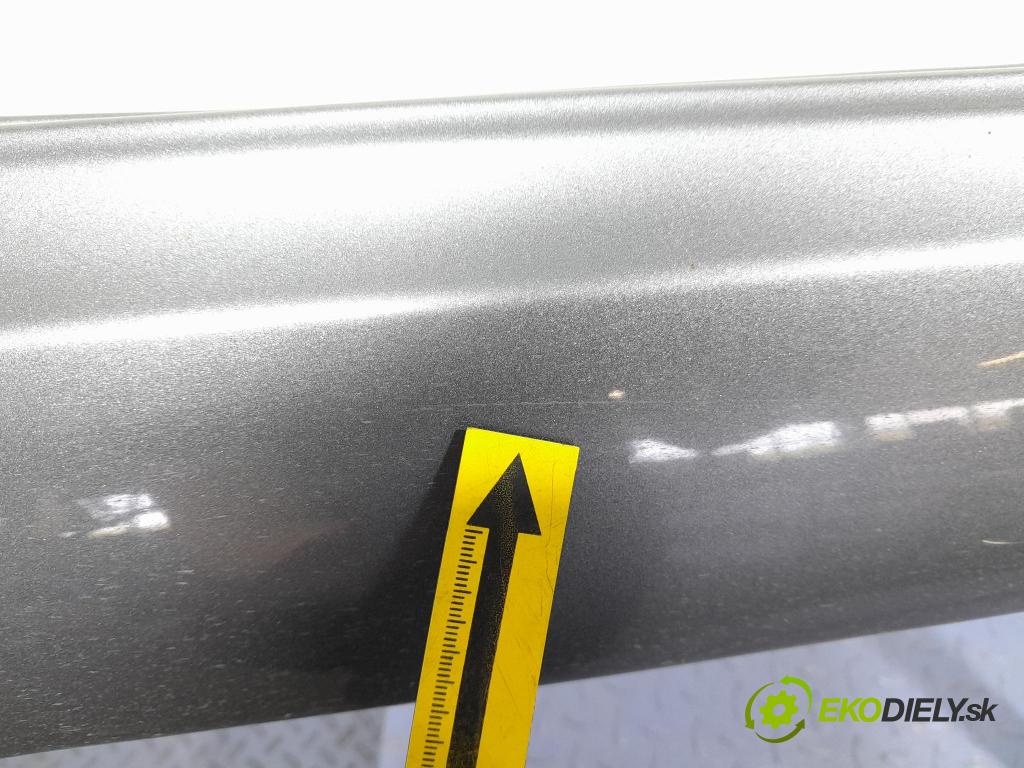 Mercedes A-klasa 2014 lišta Práh: A2466901440