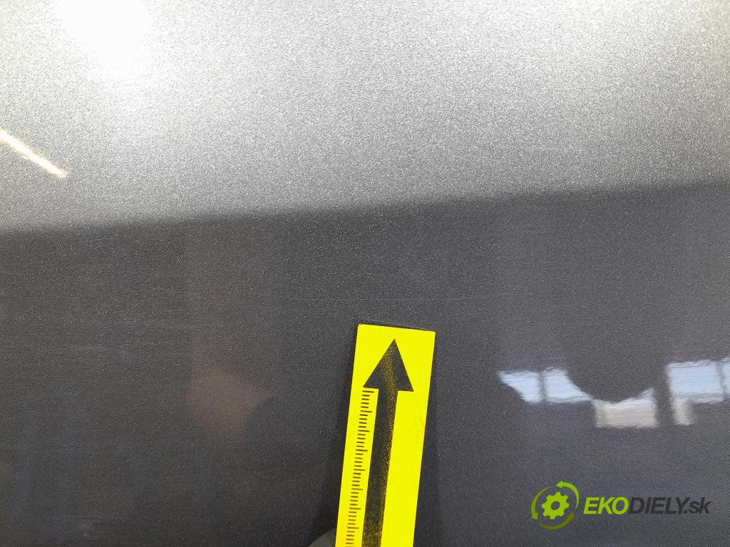 Mercedes A-klasa 2014 dvere zad pravé