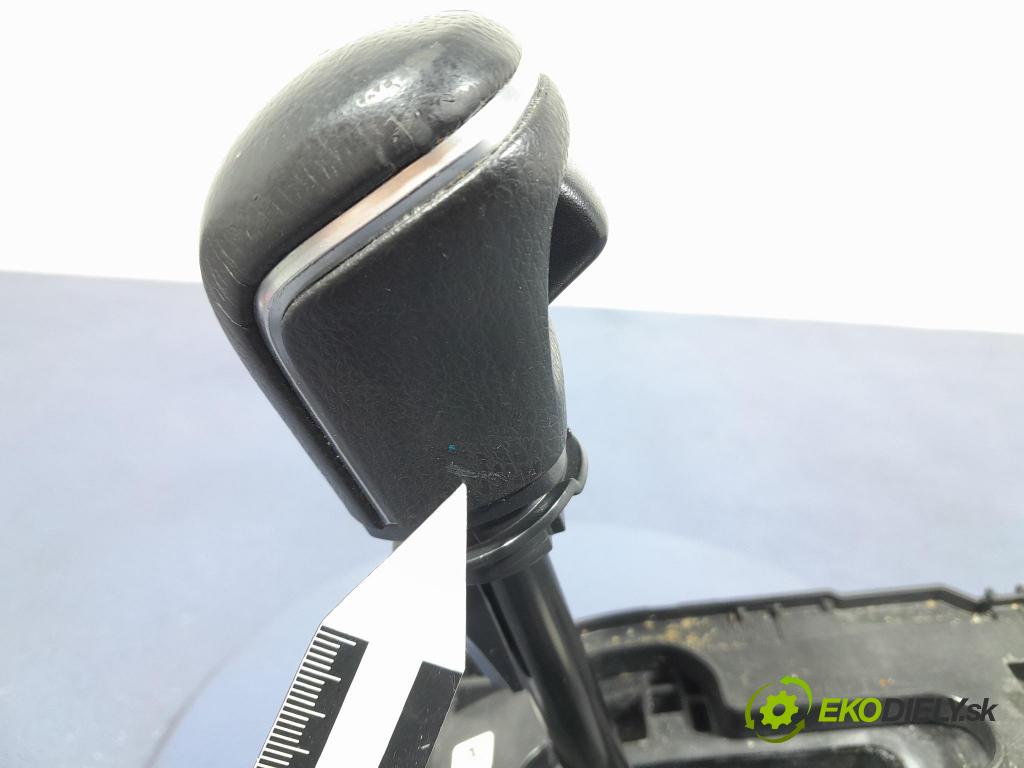 Toyota Corolla 2024 Páka: Zmeny: 75G900-LHD