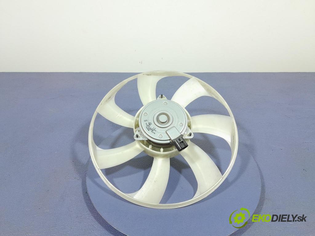 Toyota Corolla 2024 Ventilátor Chladič: 16363-24160