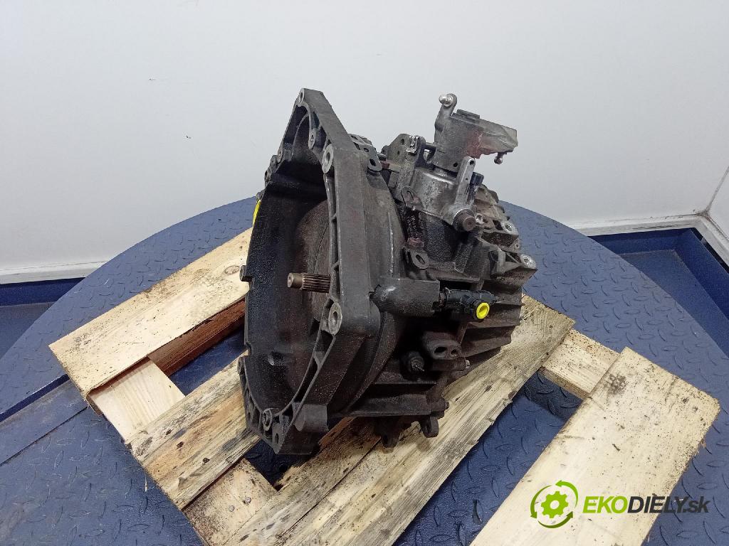 Opel Zafira 2006 převodovka Ozubené kola: Manualna M32