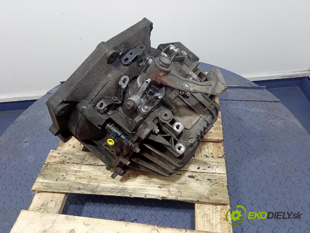 Opel Zafira 2006 převodovka Ozubené kola: Manualna M32