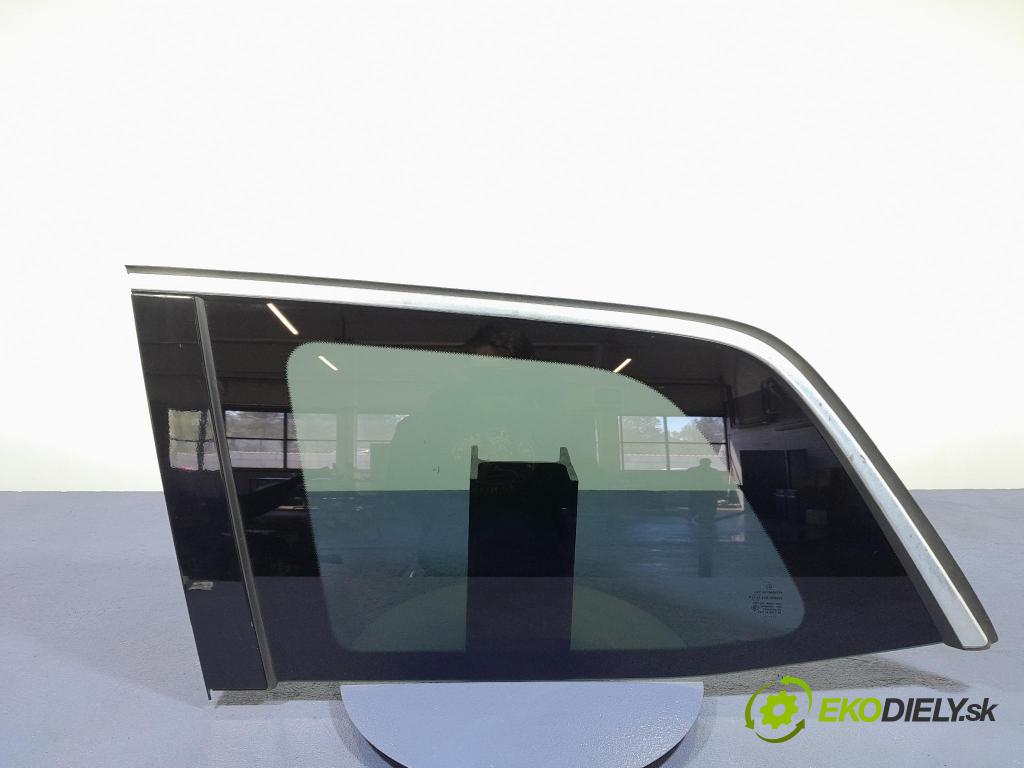 Mercedes GL 2014 sklo Karoséria: zad A1666700150