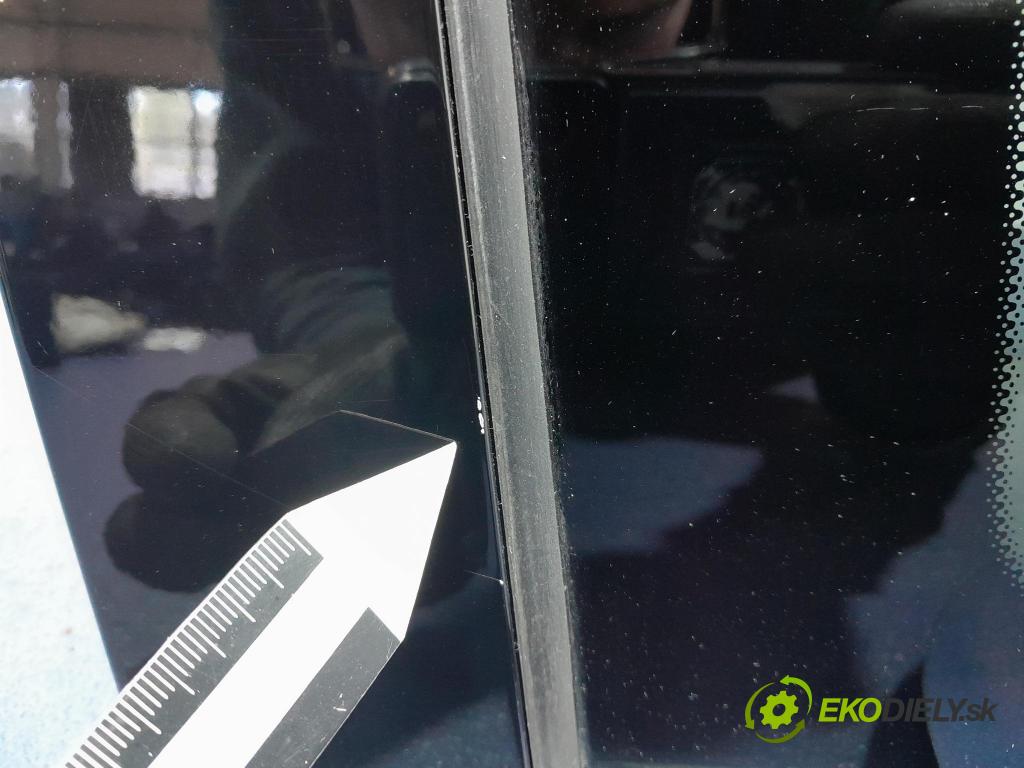 Mercedes GL 2014 sklo Karoséria: zad A1666700150