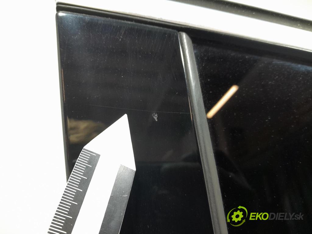 Mercedes GL 2014 sklo Karoséria: zad A1666700150