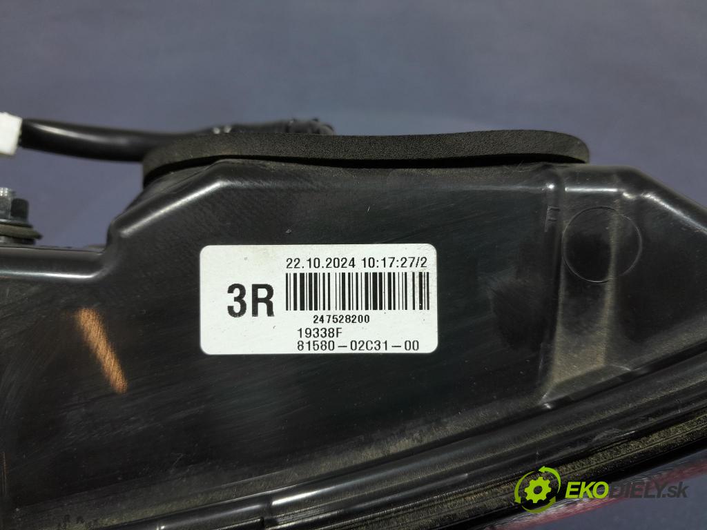 Toyota Corolla 2024 svetlo / reflektor zad Prava: Vnútri: 81580-02C31