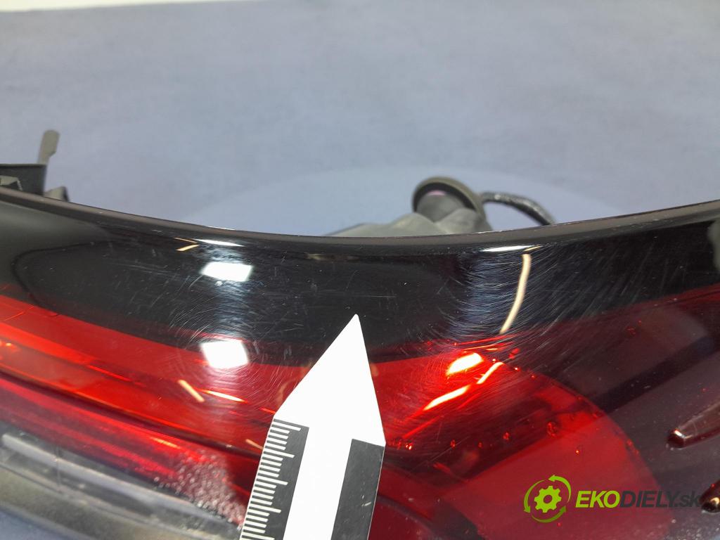 Toyota Corolla 2024 svetlo / reflektor zad Prava: Vonkajsia: 81550-02D12