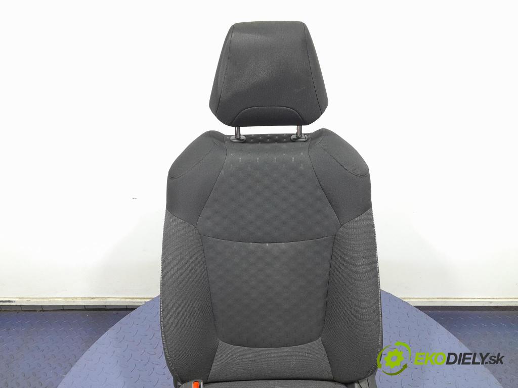 Toyota Corolla 2024 Sedačka Ovládače: