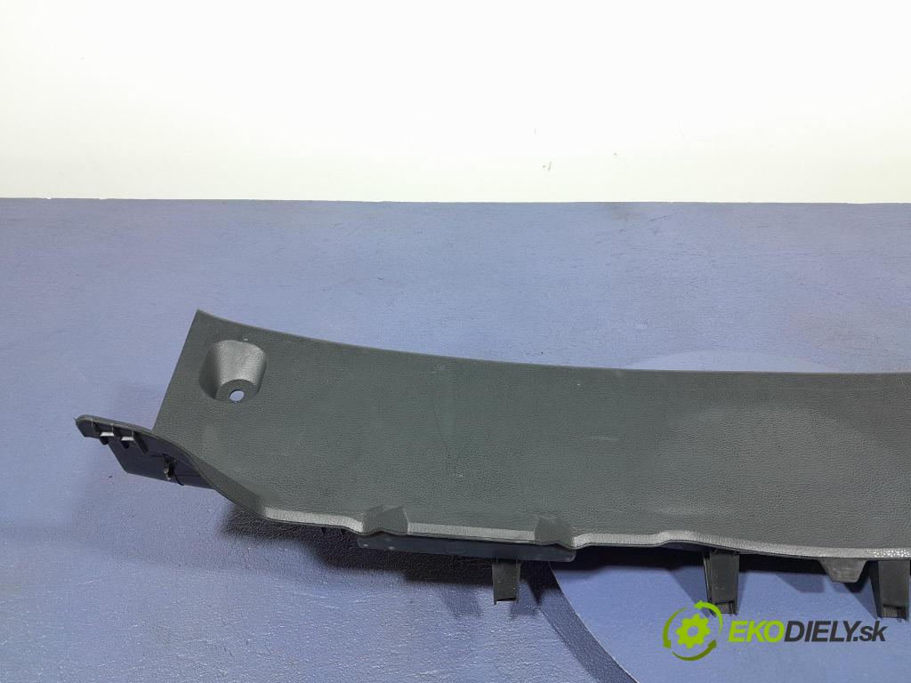 Toyota Corolla 2024 kryt Plast: Interiéry: 58387-02340