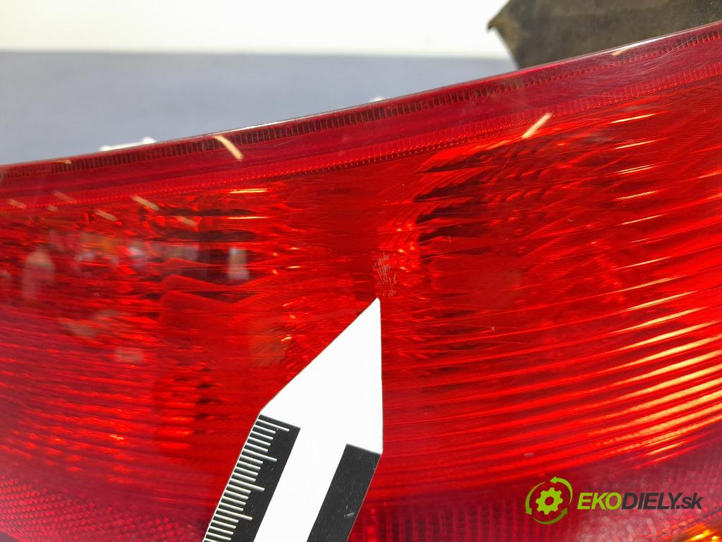 Audi A3 2007 svetlo / reflektor zad ľavá Vonkajsia: 8P4945095C