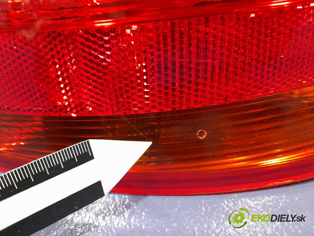 Audi A3 2007 svetlo / reflektor zad ľavá Vonkajsia: 8P4945095C