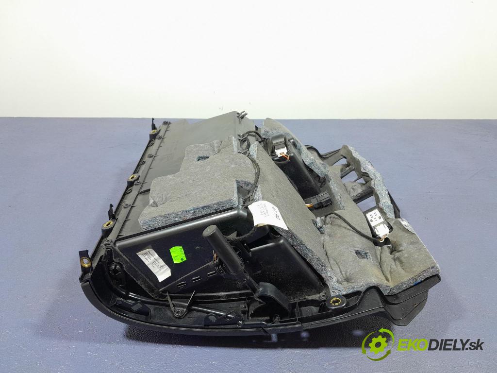 Audi A3 2007 kastlík 8P1857035B
