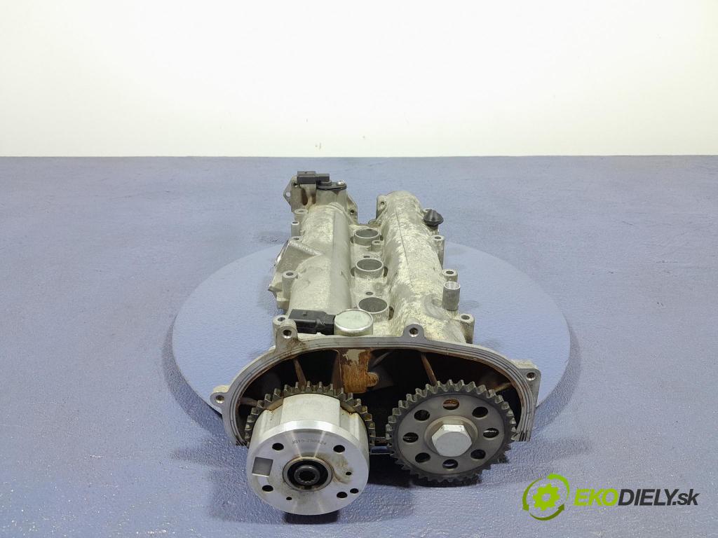 Audi A3 2007 kryt Ventily: 03C103475