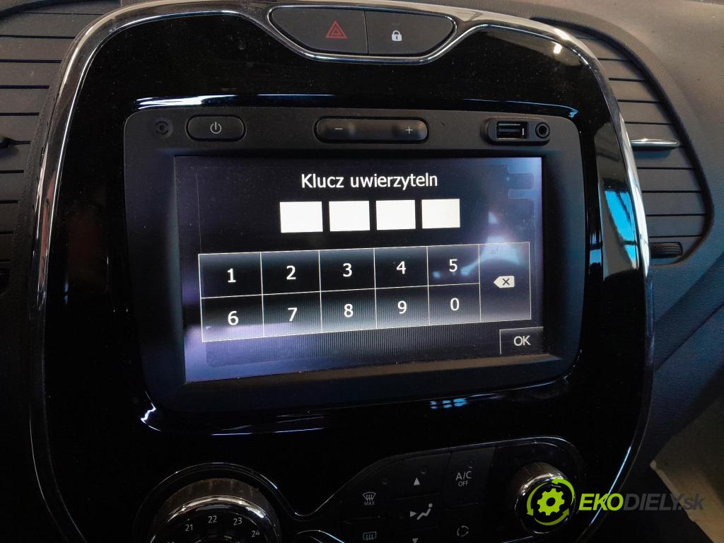 Renault Captur 2016 Radio I Navigácia: 281155104R