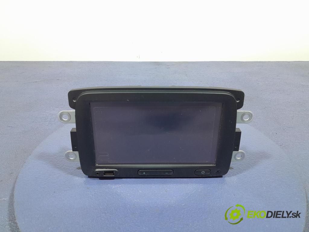 Renault Captur 2016 Radio I Navigácia: 281155104R
