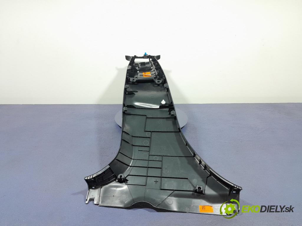 Toyota Corolla 2024 kryt Plast: Interiéry: 62413-02370