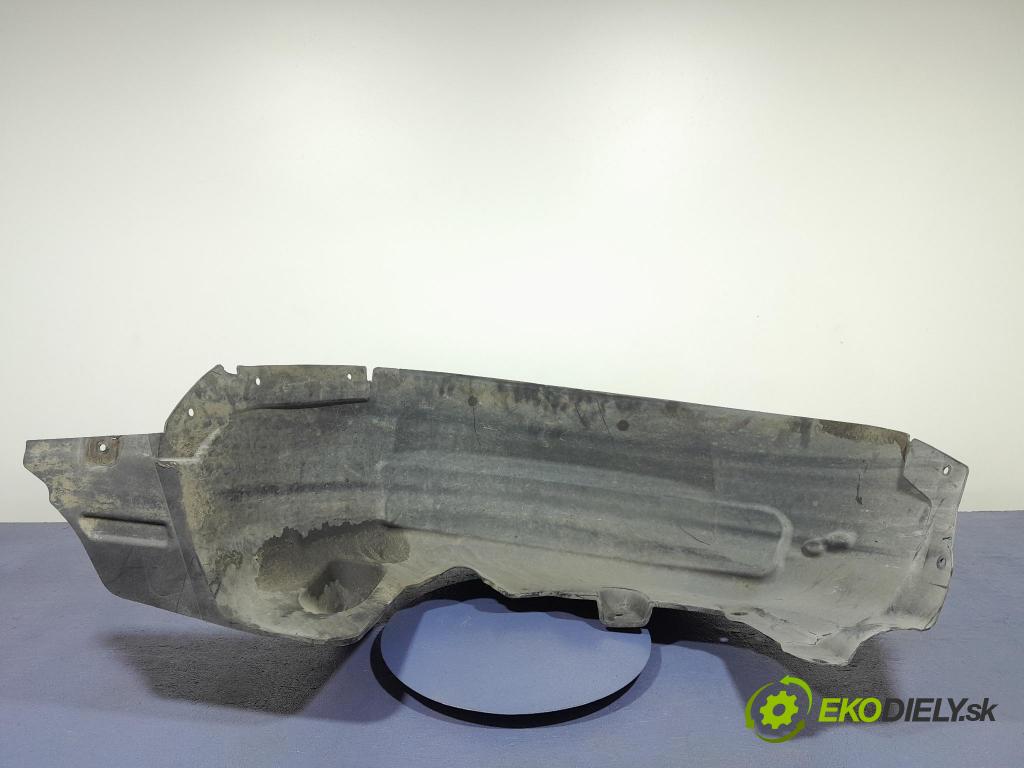 Mercedes GL 2014 Blatník: plastický: zad A1668847522