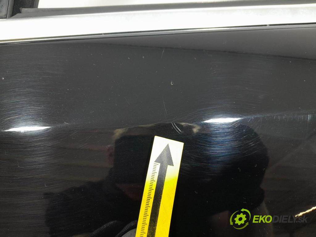 Mercedes GL 2014 dvere Predné Vľavo: