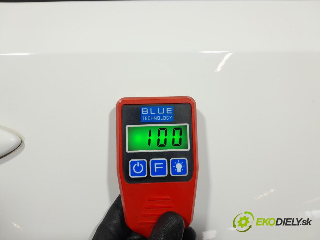 Toyota Corolla 2024 dvere zad pravé