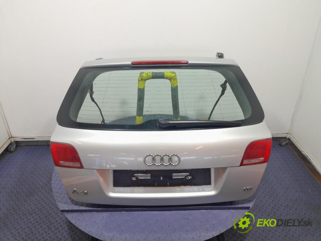 Audi A3 2007 zadna dveře kufra: kufra: