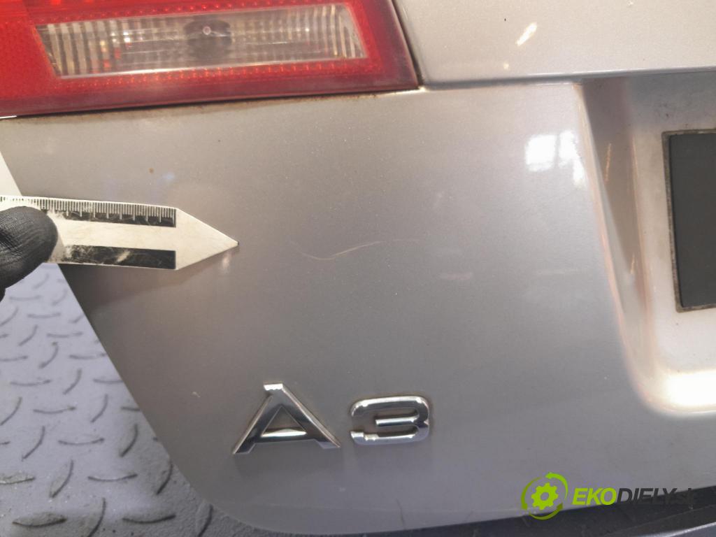 Audi A3 2007 zadna dveře kufra: kufra: