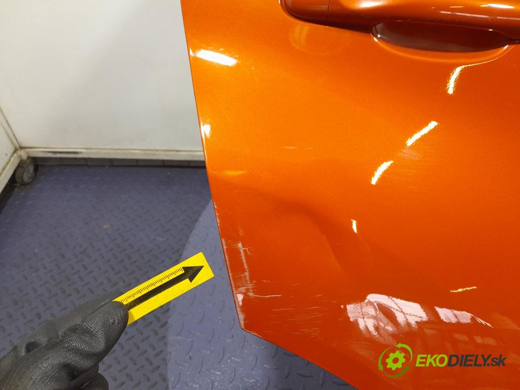 Renault Captur 2016 dvere zad pravé