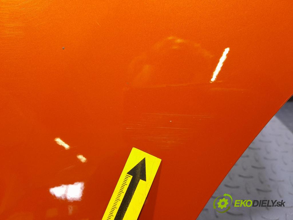 Renault Captur 2016 dvere zad Vľavo: