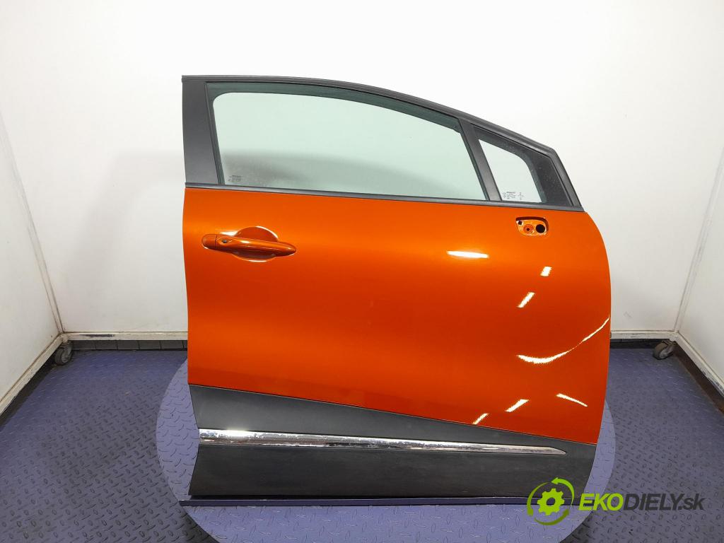 Renault Captur 2016 dvere Predné pravé