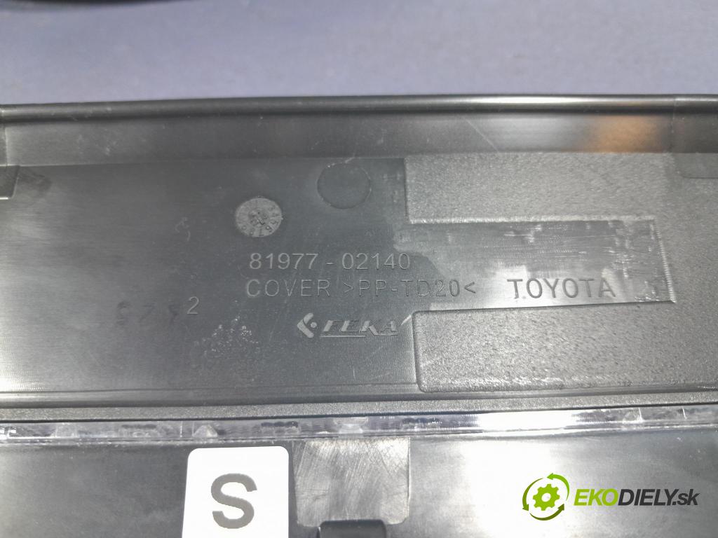 Toyota Corolla 2024 Svetlo: Stop: 81977-02140