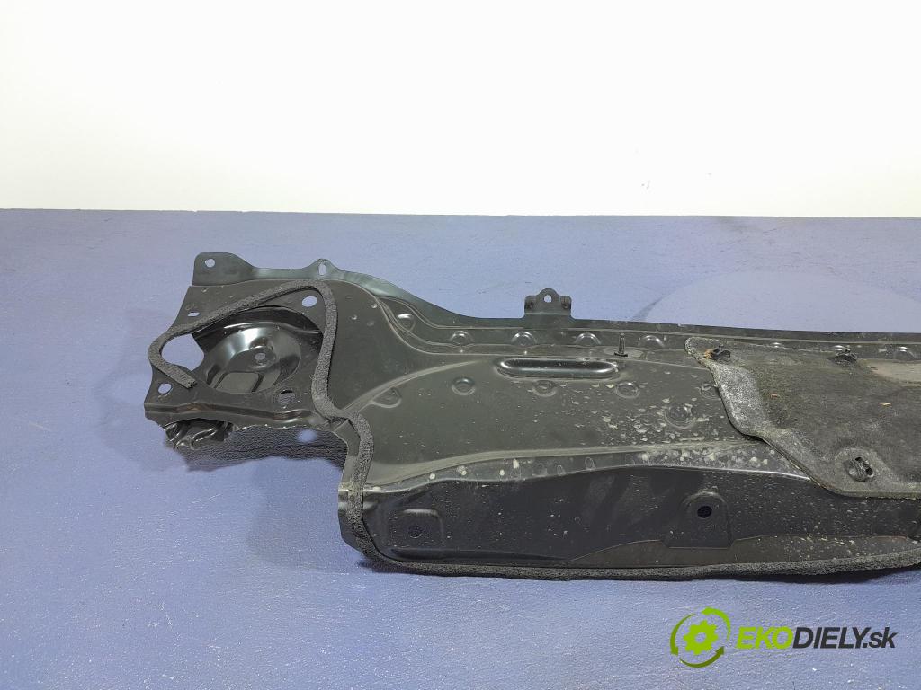 Toyota Corolla 2024 torpédo