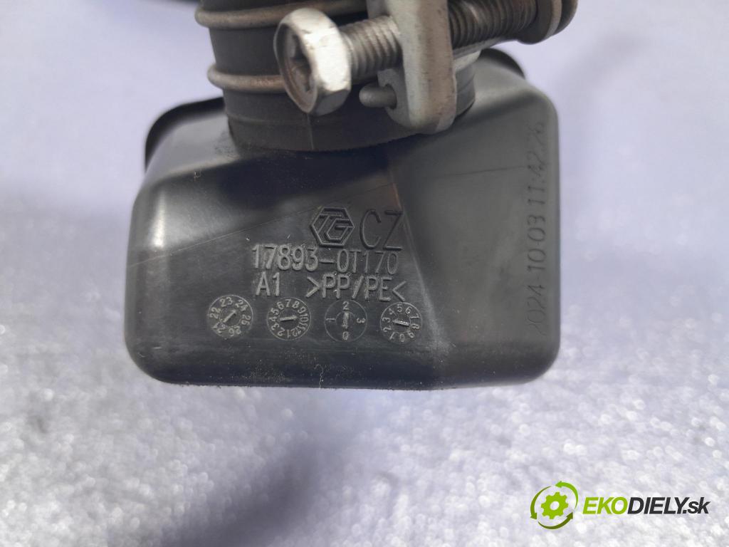 Toyota Corolla 2024 rúrka Vzduch: 17880-0T660