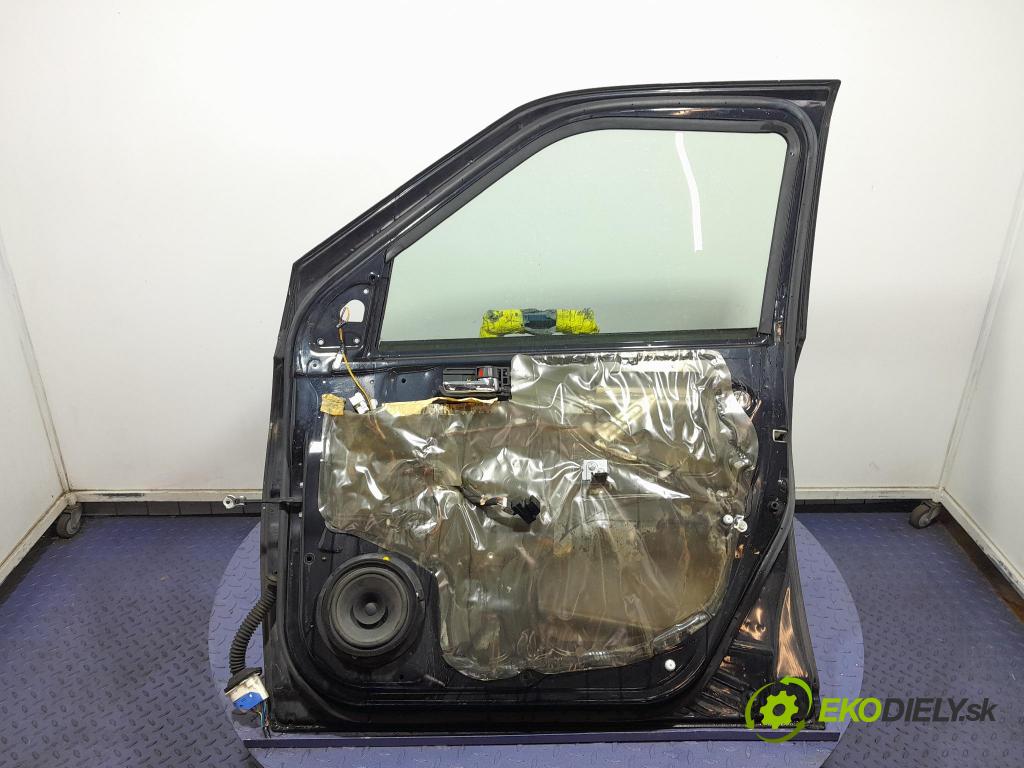 Suzuki Swift 2007 dvere Predné pravé 