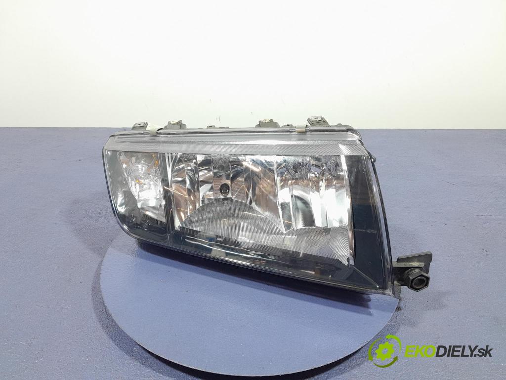 Skoda Fabia 2006 Reflektor: v pravo: