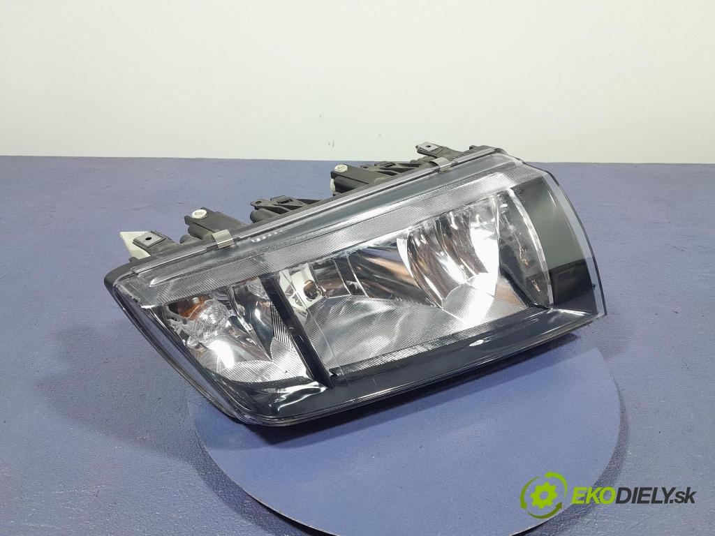 Skoda Fabia 2006 Reflektor: v pravo: