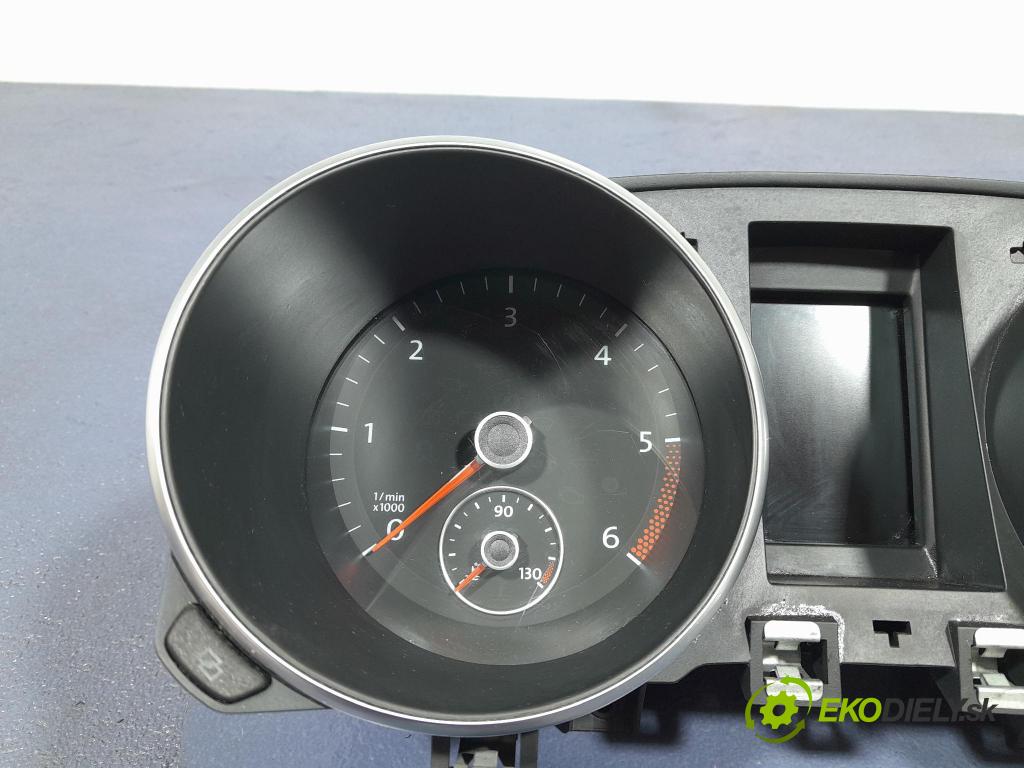 Vw Golf 2009 prístrojovka/ budíky 5K0920860E