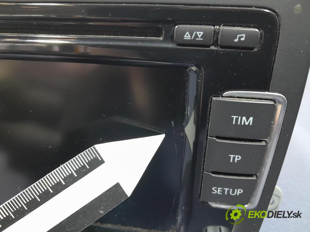 Vw Golf 2009 Radio I Navigácia: 3C8035195