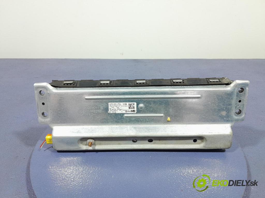Vw Golf 2009 Airbag: Koleno: x 5K1880841C