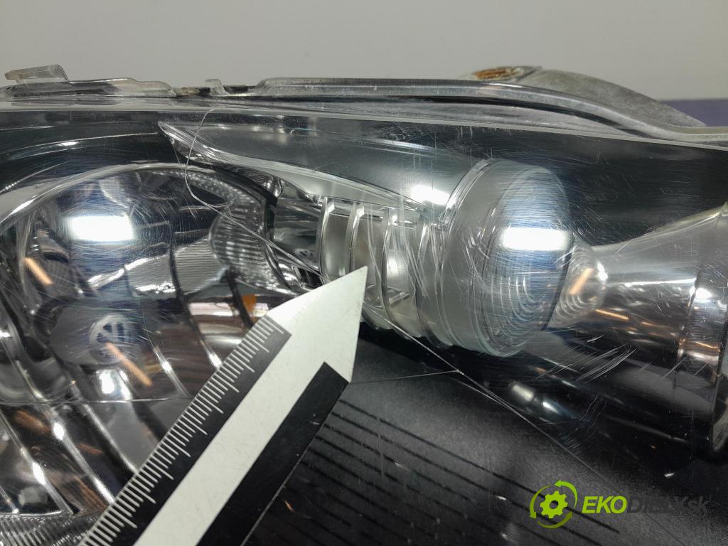 Vw Golf 2009 Reflektor: v pravo: 5K1941006J