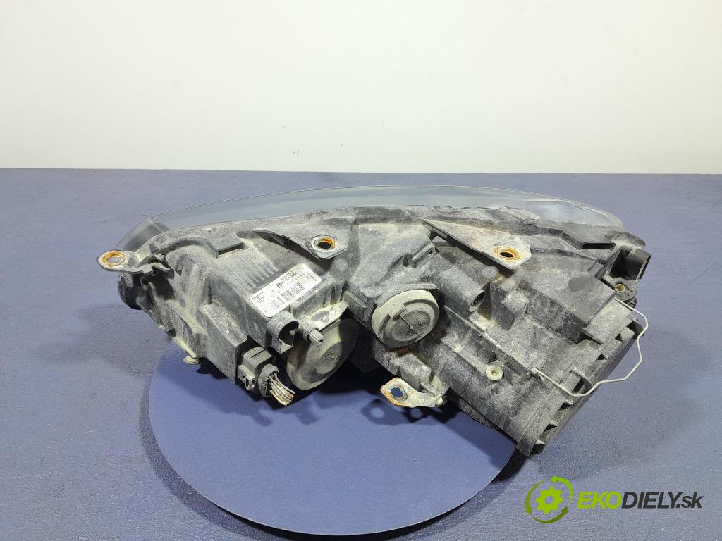 Vw Golf 2009 Reflektor: v pravo: 5K1941006J