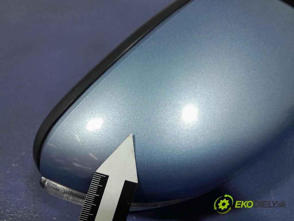 Vw Golf 2009 zrkadlo pravé